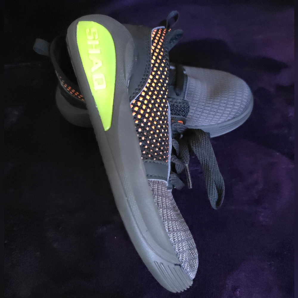 Shaq 3D Print Neon Athletic Sneaker - Picture 6 of 10
